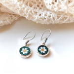 Narcissus flower small